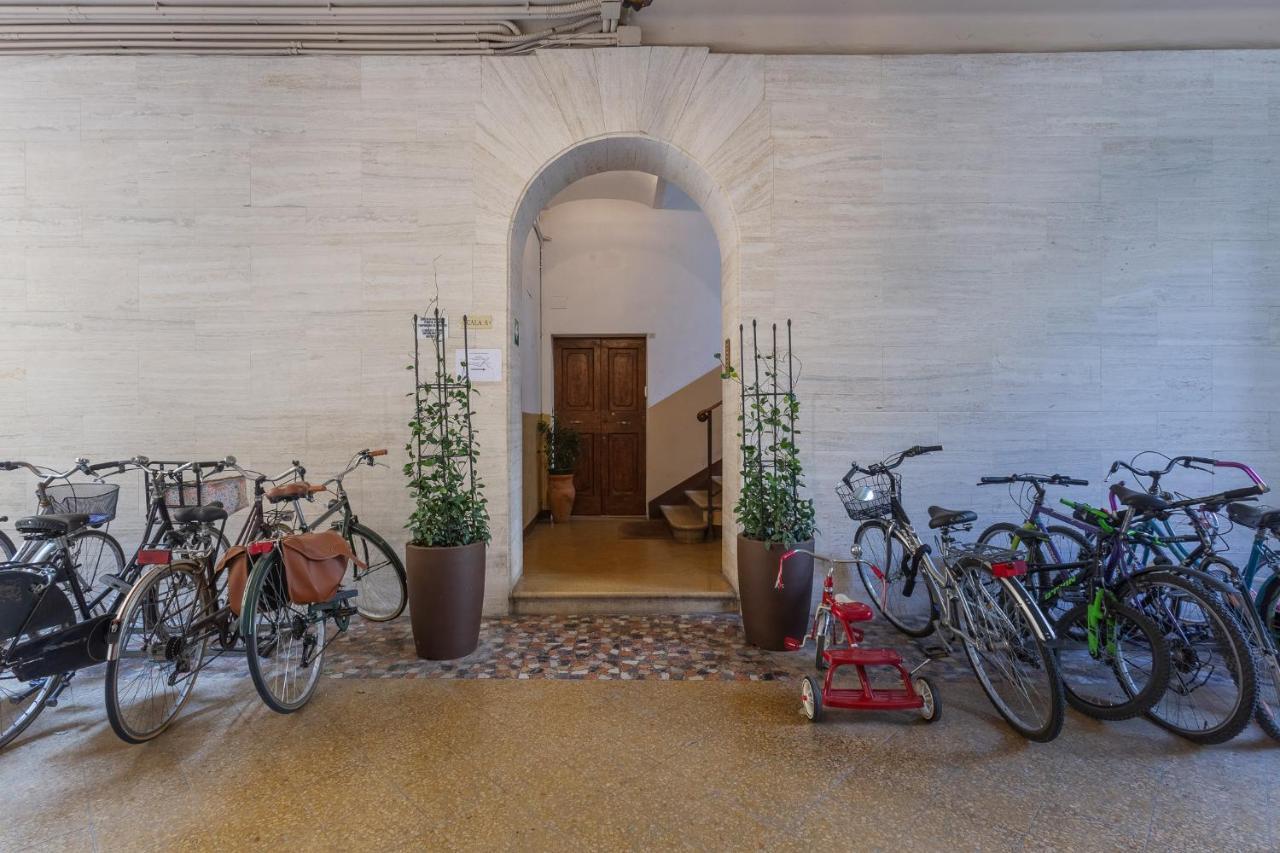 Accademia Delle Belle Arti University Apartment Bologna Eksteriør bilde